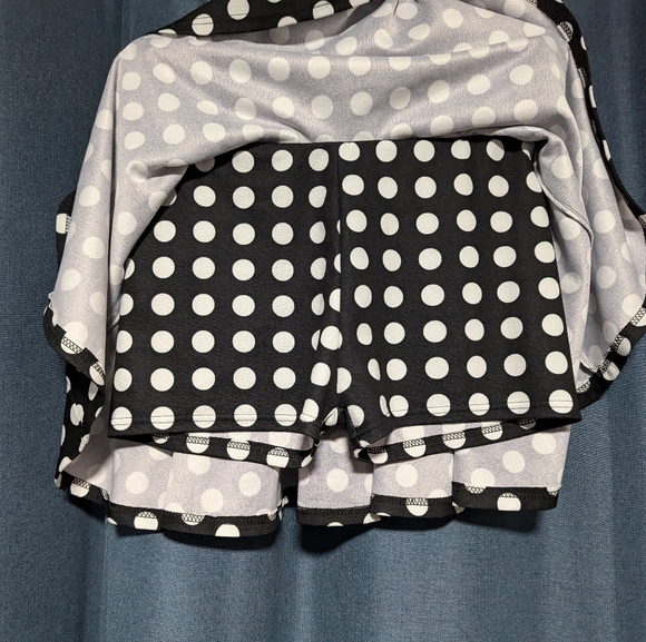 Lock and Love Polka Dot Skater Skort - Black and White - Picture 2 of 4